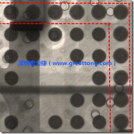 BGA錫球尺寸小于0.4mm，采用降低BGA內(nèi)圍襲球的錫膏量所得到X-Ray，稍微留意一下可以發(fā)現(xiàn)最外圈的錫量(圓的直徑)比其他內(nèi)圍的錫球上的錫量來得多一點點。也就是外圈的黑色圓形直徑比內(nèi)圈的圓形來得大一點點。