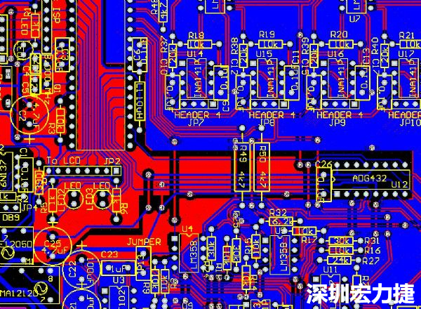一般產(chǎn)品的PCB設計，多數(shù)先決定元件布局，再進行線路連接，于元件位置就先改善干擾問題，再從線路細節(jié)著手改善產(chǎn)品。