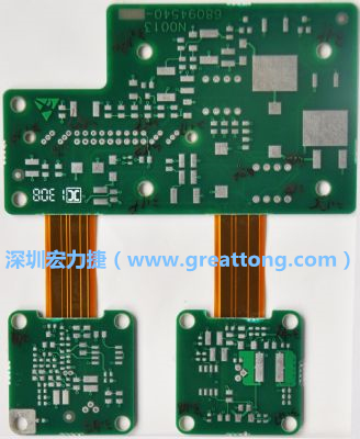 FPCB可作為多片功能載板的連接軟式板材。