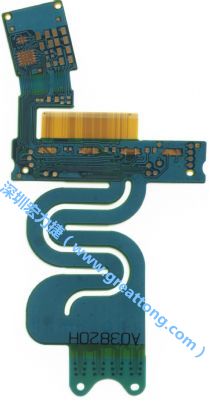 針對需要大幅撓曲應(yīng)用的特殊結(jié)構(gòu)造型，F(xiàn)PCB可進行彈性雷射裁型，讓FPCB材料的撓曲能力更佳。