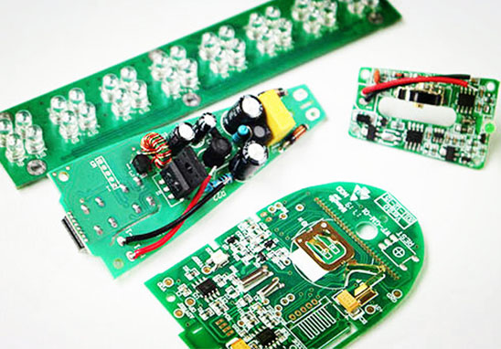 為什么PCB板顏色絕大多數(shù)都是綠色的？