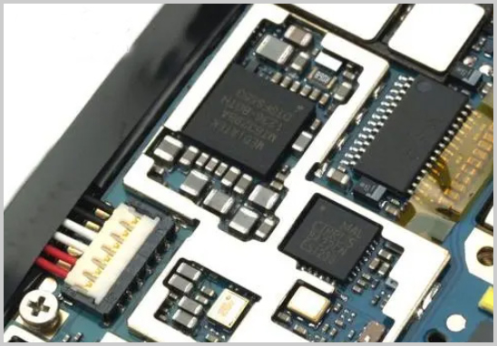 PCB設計如何避免連錫？實用技巧與預防方案
